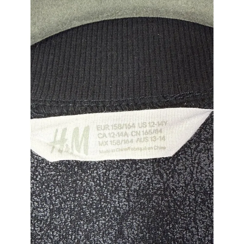 H&M, Black Sweatshirt Jacket. Size 12-14Y. In excellent condition!
